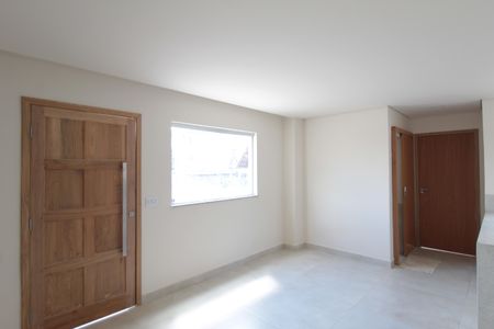 Casa à venda com 130m², 3 quartos e 3 vagasSala