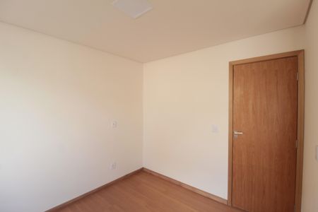 Casa à venda com 130m², 3 quartos e 3 vagasSuite