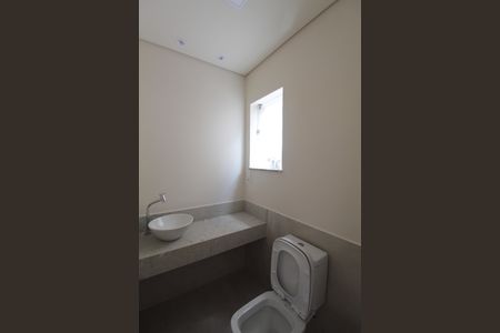 Casa à venda com 130m², 3 quartos e 3 vagasLavabo da Sala