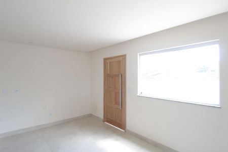 Casa à venda com 130m², 3 quartos e 3 vagasSala