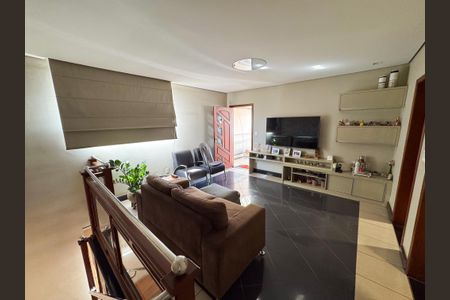 Apartamento para alugar com 300m², 4 quartos e 2 vagasHall