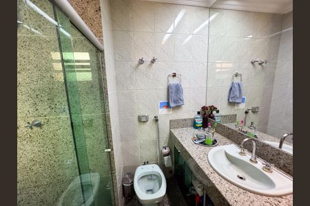 Apartamento para alugar com 300m², 4 quartos e 2 vagasBanheiro