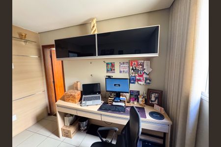 Apartamento para alugar com 300m², 4 quartos e 2 vagasQuarto 3