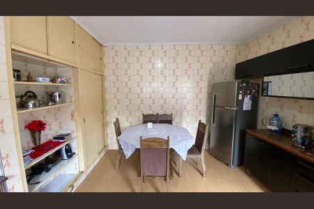 Casa à venda com 426m², 8 quartos e 2 vagas Casa à venda com 426m², 8 quartos e 2 vagasCasa 2 - Cozinha