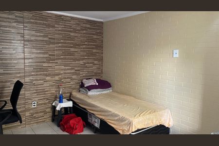 Casa à venda com 426m², 8 quartos e 2 vagas Casa à venda com 426m², 8 quartos e 2 vagasCasa 2 - Porão - Quarto 2