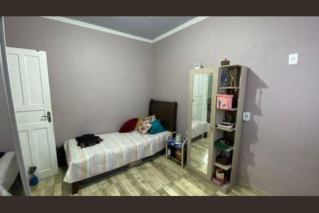 Casa à venda com 426m², 8 quartos e 2 vagas Casa à venda com 426m², 8 quartos e 2 vagasCasa 1 - Quarto 3