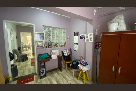 Casa à venda com 426m², 8 quartos e 2 vagas Casa à venda com 426m², 8 quartos e 2 vagasCasa 1 - Quarto 2