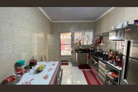 Casa à venda com 426m², 8 quartos e 2 vagas Casa à venda com 426m², 8 quartos e 2 vagasCozinha