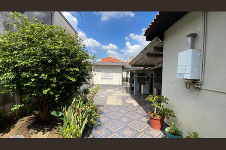 Casa à venda com 426m², 8 quartos e 2 vagas Casa à venda com 426m², 8 quartos e 2 vagasQuintal