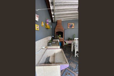 Casa à venda com 426m², 8 quartos e 2 vagas Casa à venda com 426m², 8 quartos e 2 vagasÁrea de Serviço