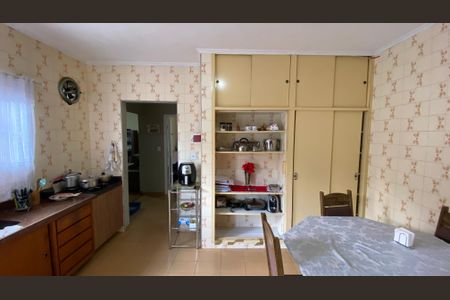 Casa à venda com 426m², 8 quartos e 2 vagas Casa à venda com 426m², 8 quartos e 2 vagasCasa 2 - Cozinha