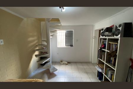 Casa à venda com 426m², 8 quartos e 2 vagas Casa à venda com 426m², 8 quartos e 2 vagasCasa 2 - Porão - Quarto 2