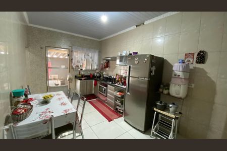 Casa à venda com 426m², 8 quartos e 2 vagas Casa à venda com 426m², 8 quartos e 2 vagasCozinha