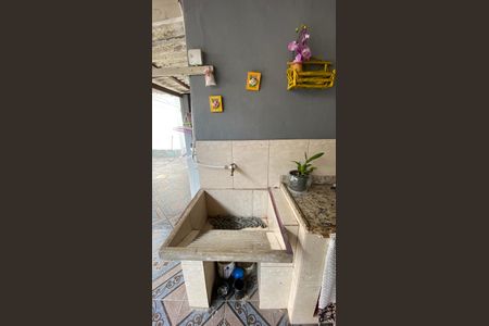 Casa à venda com 426m², 8 quartos e 2 vagas Casa à venda com 426m², 8 quartos e 2 vagasÁrea de Serviço - Quintal