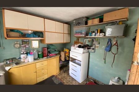 Casa à venda com 426m², 8 quartos e 2 vagas Casa à venda com 426m², 8 quartos e 2 vagasÁrea de Serviço - Quarto de Apoio