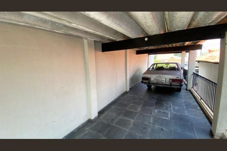 Casa à venda com 426m², 8 quartos e 2 vagas Casa à venda com 426m², 8 quartos e 2 vagasGaragem