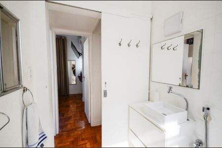 Apartamento à venda com 70m², 3 quartos e 1 vagaBanheiro 1