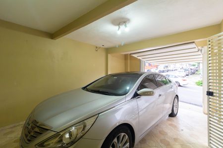 Casa à venda com 160m², 4 quartos e 1 vagaGaragem