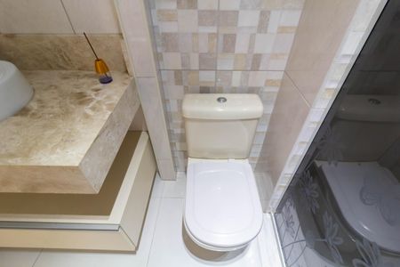 Casa à venda com 160m², 4 quartos e 1 vagaBanheiro da Suíte