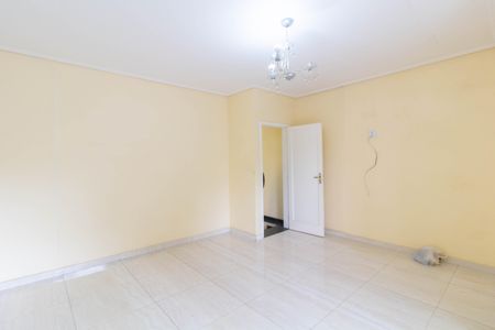 Casa à venda com 160m², 4 quartos e 1 vagaSuíte