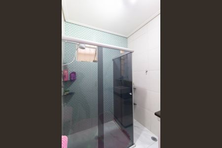 Casa à venda com 160m², 4 quartos e 1 vagaBanheiro 2