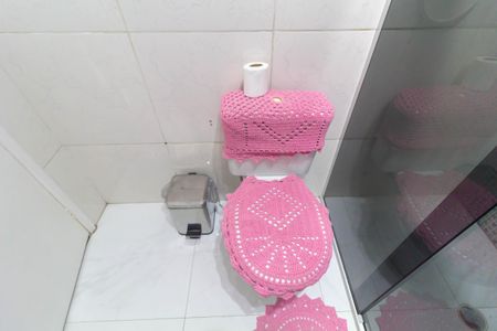 Casa à venda com 160m², 4 quartos e 1 vagaBanheiro 2