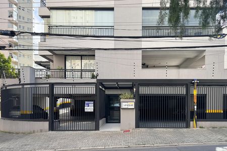 Studio para alugar com 42m², 1 quarto e 1 vagaFachada
