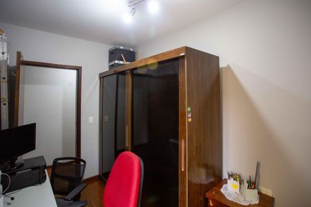 Casa à venda com 226m², 4 quartos e 2 vagasQuarto 3