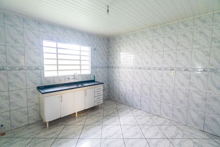 Casa à venda com 200m², 3 quartos e 2 vagasCasa 1 - Cozinha