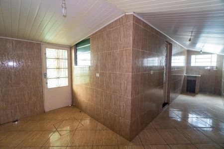 Casa à venda com 200m², 3 quartos e 2 vagasCasa 1 - Lavanderia