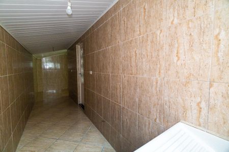 Casa à venda com 200m², 3 quartos e 2 vagasCasa 1 - Lavanderia