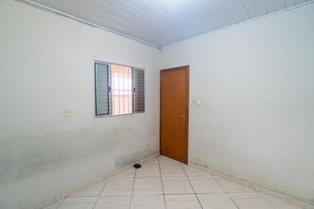 Casa à venda com 200m², 3 quartos e 2 vagasCasa 2 - Quarto