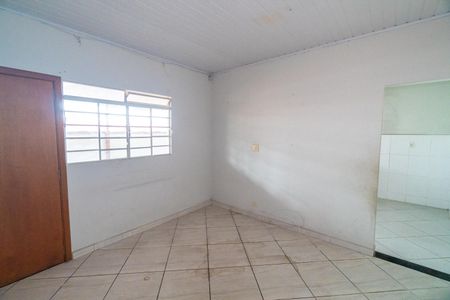 Casa à venda com 200m², 3 quartos e 2 vagasCasa 2 - Sala