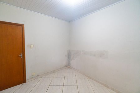 Casa à venda com 200m², 3 quartos e 2 vagasCasa 2 - Quarto