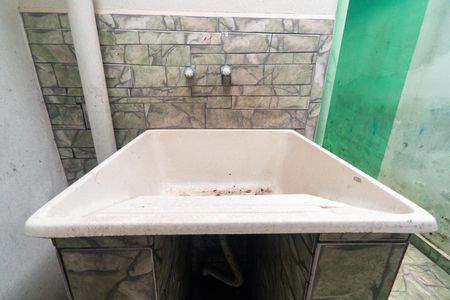 Casa à venda com 200m², 3 quartos e 2 vagasCasa 2 - Lavanderia Detalhe