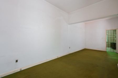 Casa à venda com 223m², 3 quartos e 1 vagaSuíte