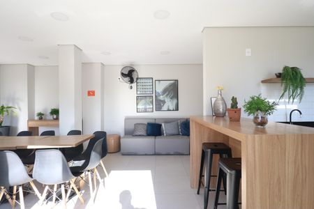 Apartamento à venda com 35m², 2 quartos e sem vagaÁrea comum - Salão de festas