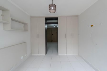 Apartamento à venda com 40m², 1 quarto e sem vaga Apartamento à venda com 40m², 1 quarto e sem vagaQuarto