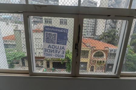 Apartamento à venda com 40m², 1 quarto e sem vaga Apartamento à venda com 40m², 1 quarto e sem vagaPlaquinha