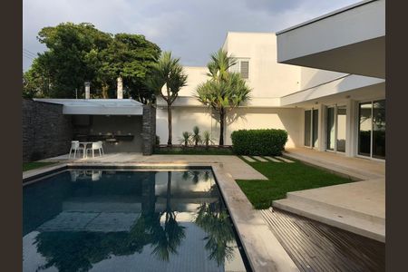 Casa à venda com 650m², 4 quartos e 8 vagas