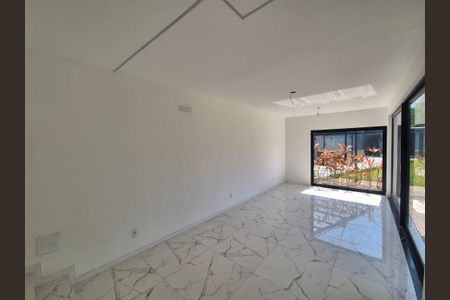 Casa de condomínio à venda com 1280m², 6 quartos e 5 vagasVaranda das Salas