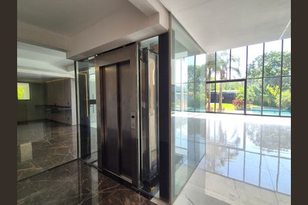 Casa de condomínio à venda com 1280m², 6 quartos e 5 vagasVaranda gourmet