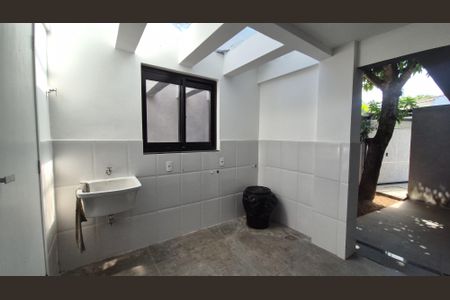Casa de condomínio à venda com 1280m², 6 quartos e 5 vagasÁrea de serviço