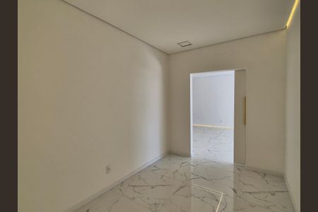 Casa de condomínio à venda com 1280m², 6 quartos e 5 vagasCloset da suite 4