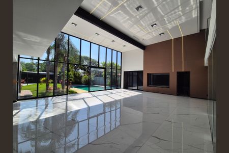 Casa de condomínio à venda com 1280m², 6 quartos e 5 vagasSala