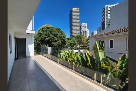 Casa de condomínio à venda com 1280m², 6 quartos e 5 vagasSuíte 3 - varanda