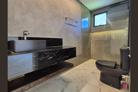 Casa de condomínio à venda com 1280m², 6 quartos e 5 vagasBanheiro da Suíte 1