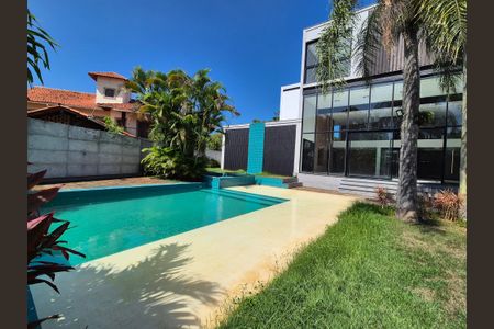 Casa de condomínio à venda com 1280m², 6 quartos e 5 vagasÁrea externa