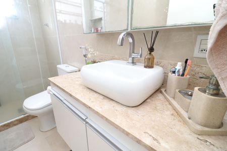 Apartamento para alugar com 62m², 2 quartos e 1 vagaBanheiro Social