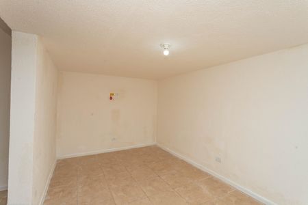 Casa à venda com 150m², 2 quartos e 2 vagas Casa à venda com 150m², 2 quartos e 2 vagasSala 2